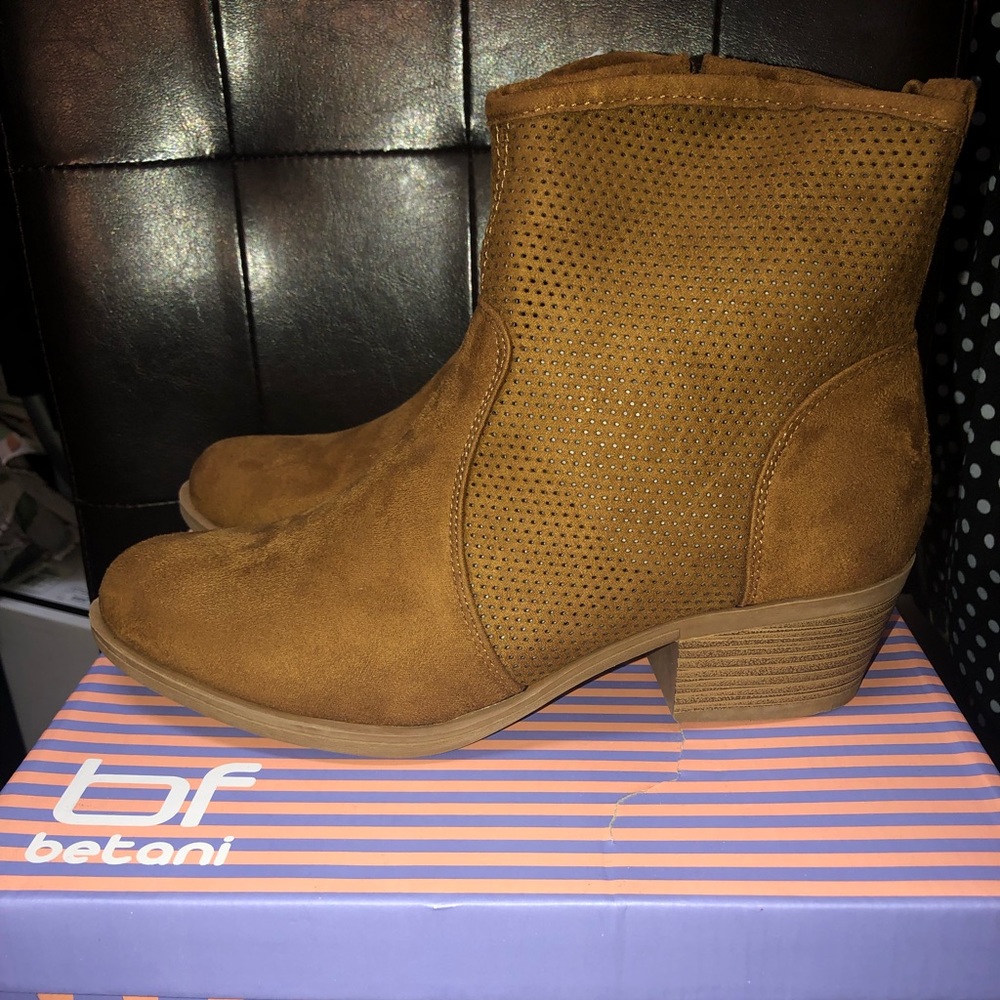 Betani Camel Microfiber Boots